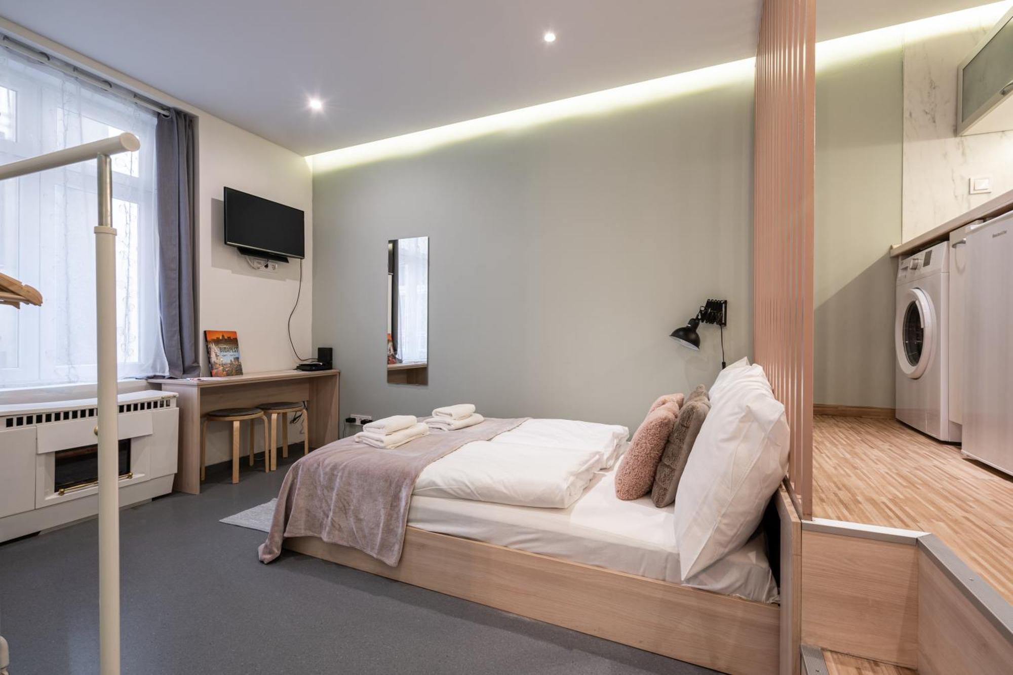 Cozy Little Flat In The City Center Budapest Exterior foto